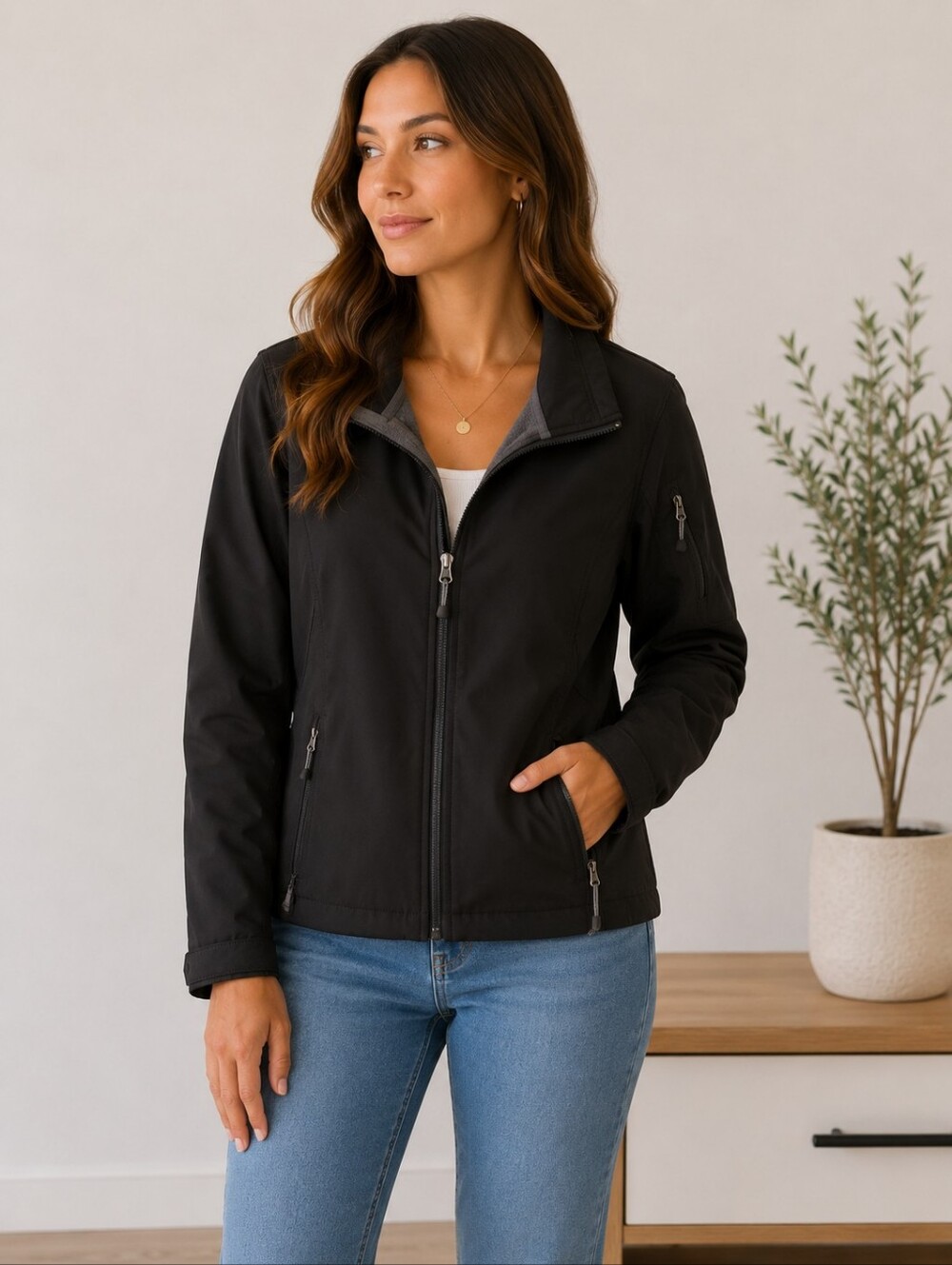 💙Eddie Bauer Black Utility Softshell Jacket with Gray Fleece Lining